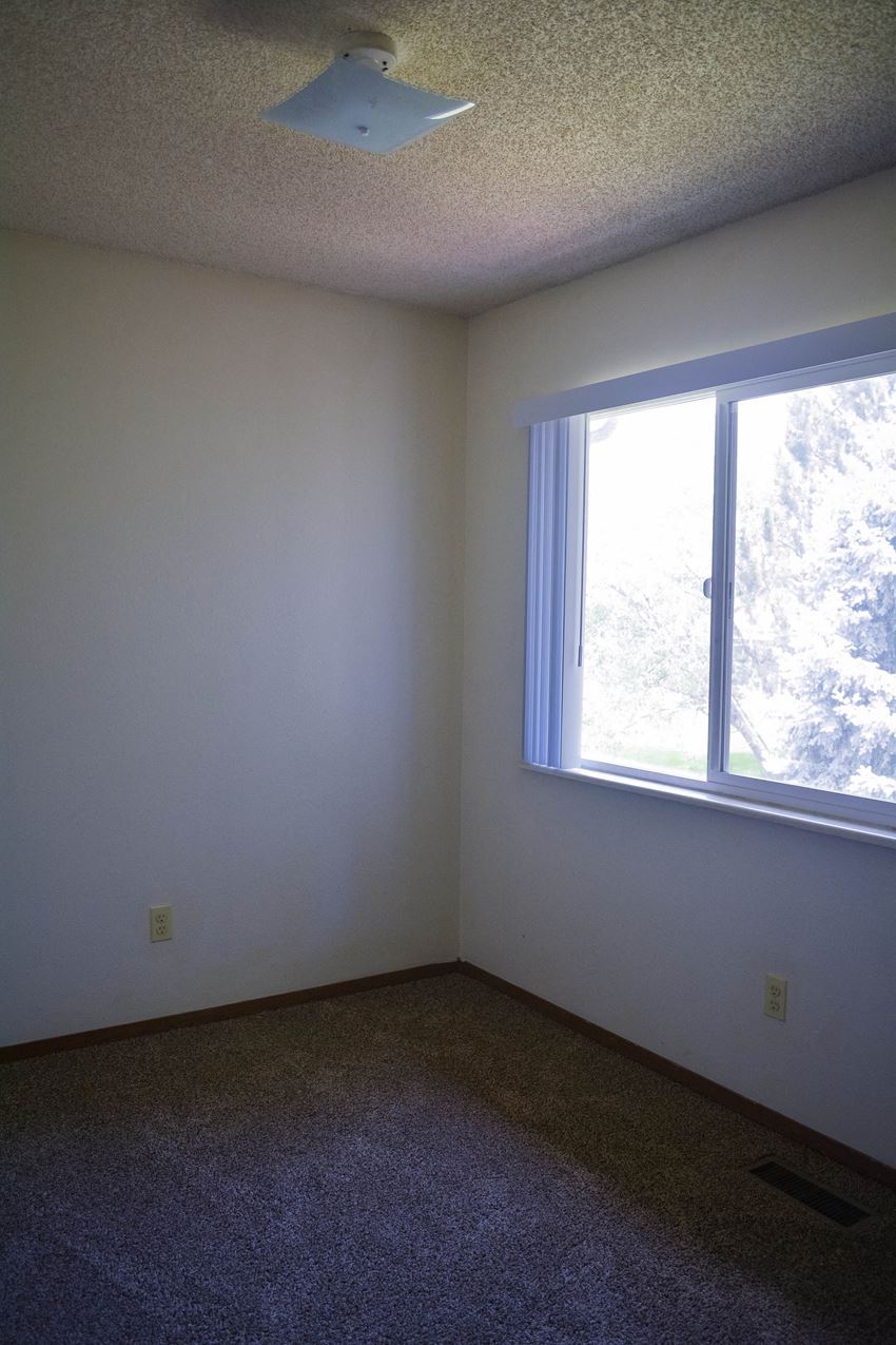 Coachlight Apartments, 1550 Blue Spruce Drive, Fort Collins, CO RentCafe